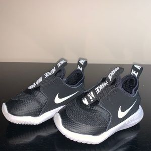Nike Flex Runners for toddler 4C